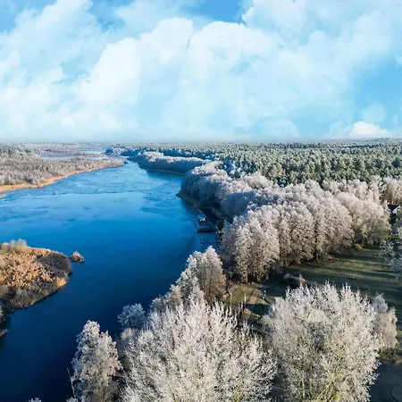 Im Mirow Semesterbostad